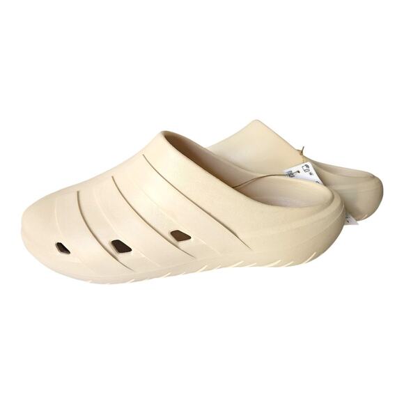 NEW Unisex Adidas Adicane Clogs in Cream Color (Size: 8 Women's/7 Men's) - Picture 4 of 9